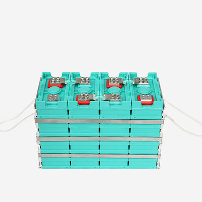 Bom preço 60ah Lifepo4 Li Ion Rechargeable Battery 3,2 V em linha