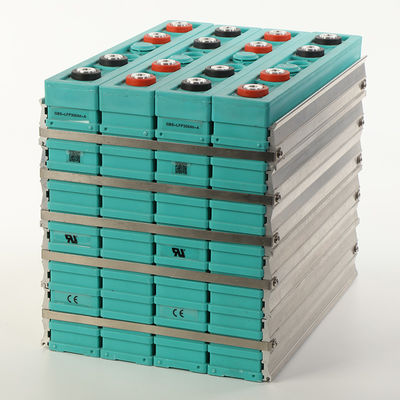Bom preço 3000 células de bateria dos ciclos 300Ah LiFePO4 LFP com PP Shell em linha
